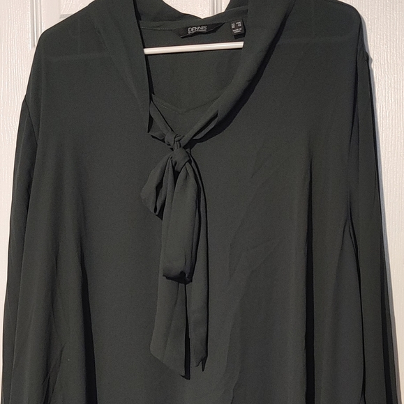 Office blouse - Picture 1 of 3